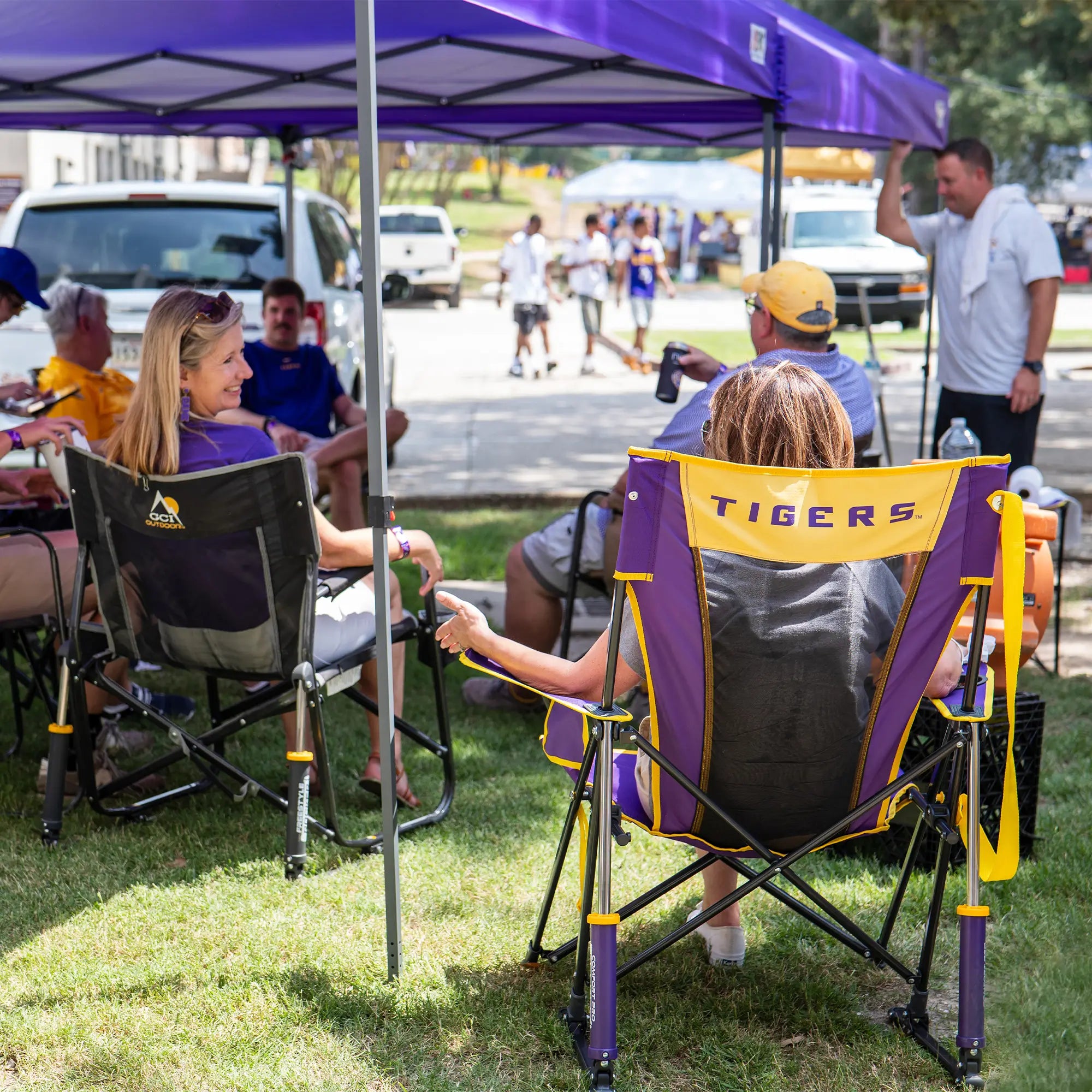 Smooth Motion College Comfort Pro Rocker - LSU Tigers - Choice 880 - Heavy-Duty Kickback Rocker with Beverage Holder Detail