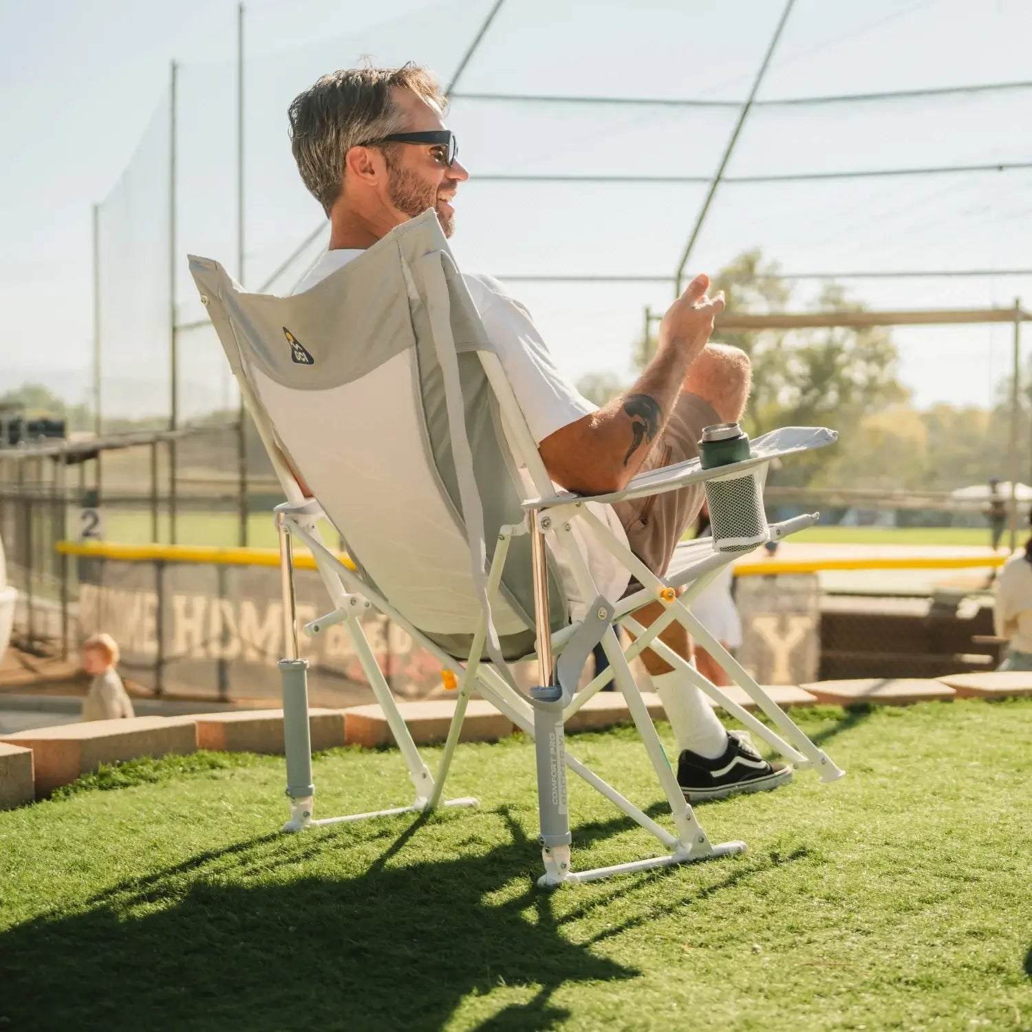 Patented Spring-Action Comfort Pro Rocker XL - Choice 107 - Heavy-Duty Kickback Rocker with Beverage Holder Detail